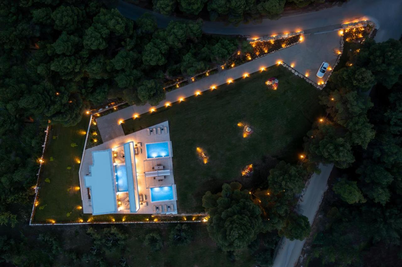Nikiti Botanic Pool Suites Luaran gambar